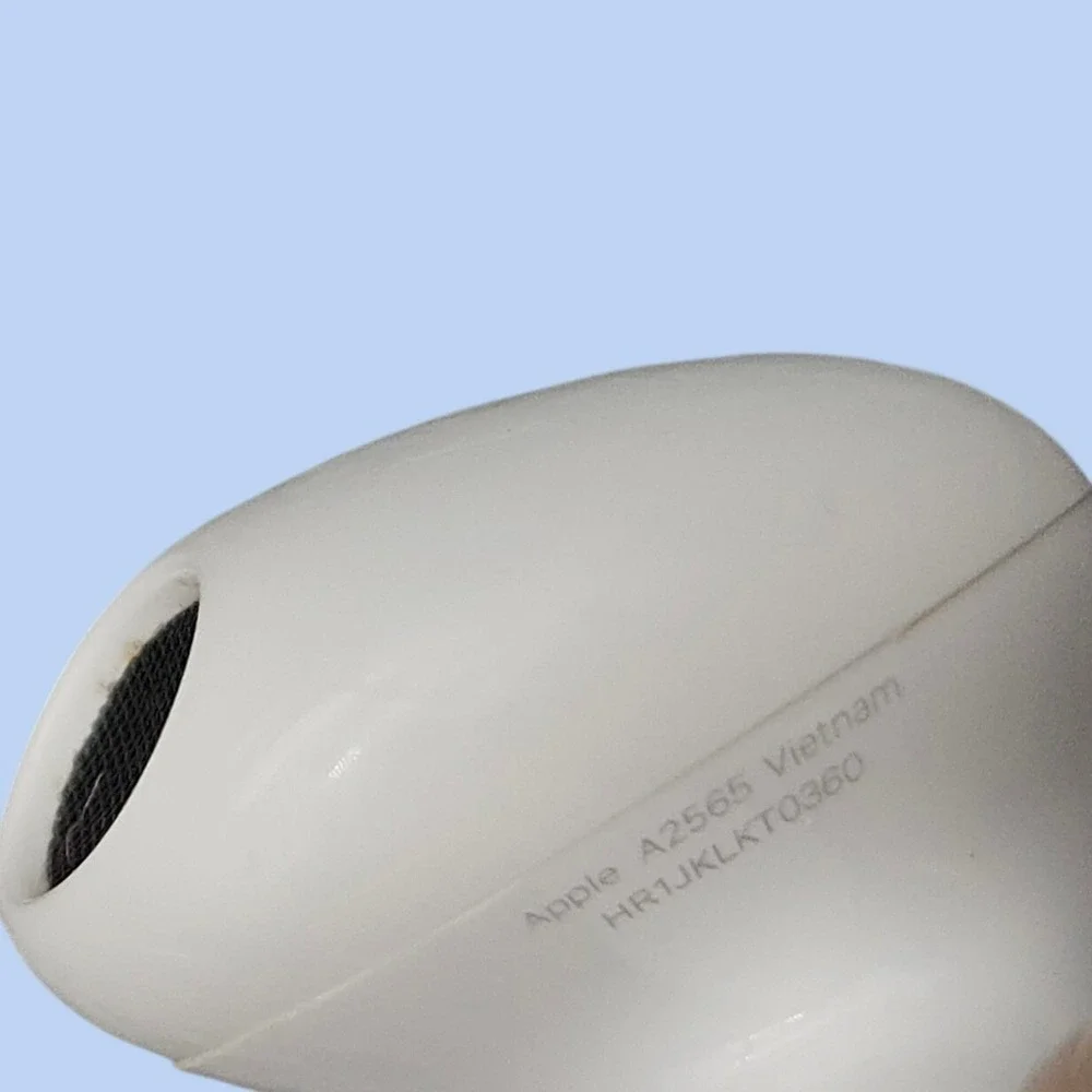 Apple AirPods 3rd Generation Right Earbud A2565 White Replacement Bluetooth